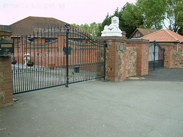 Electric Gates Installers,Somerset and Devon.